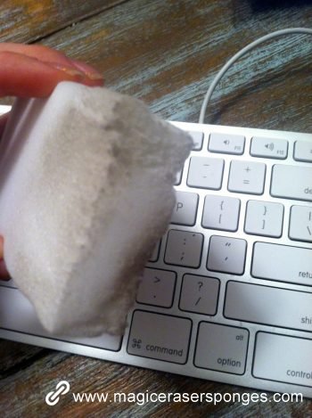 magic sponge clean keyboard 